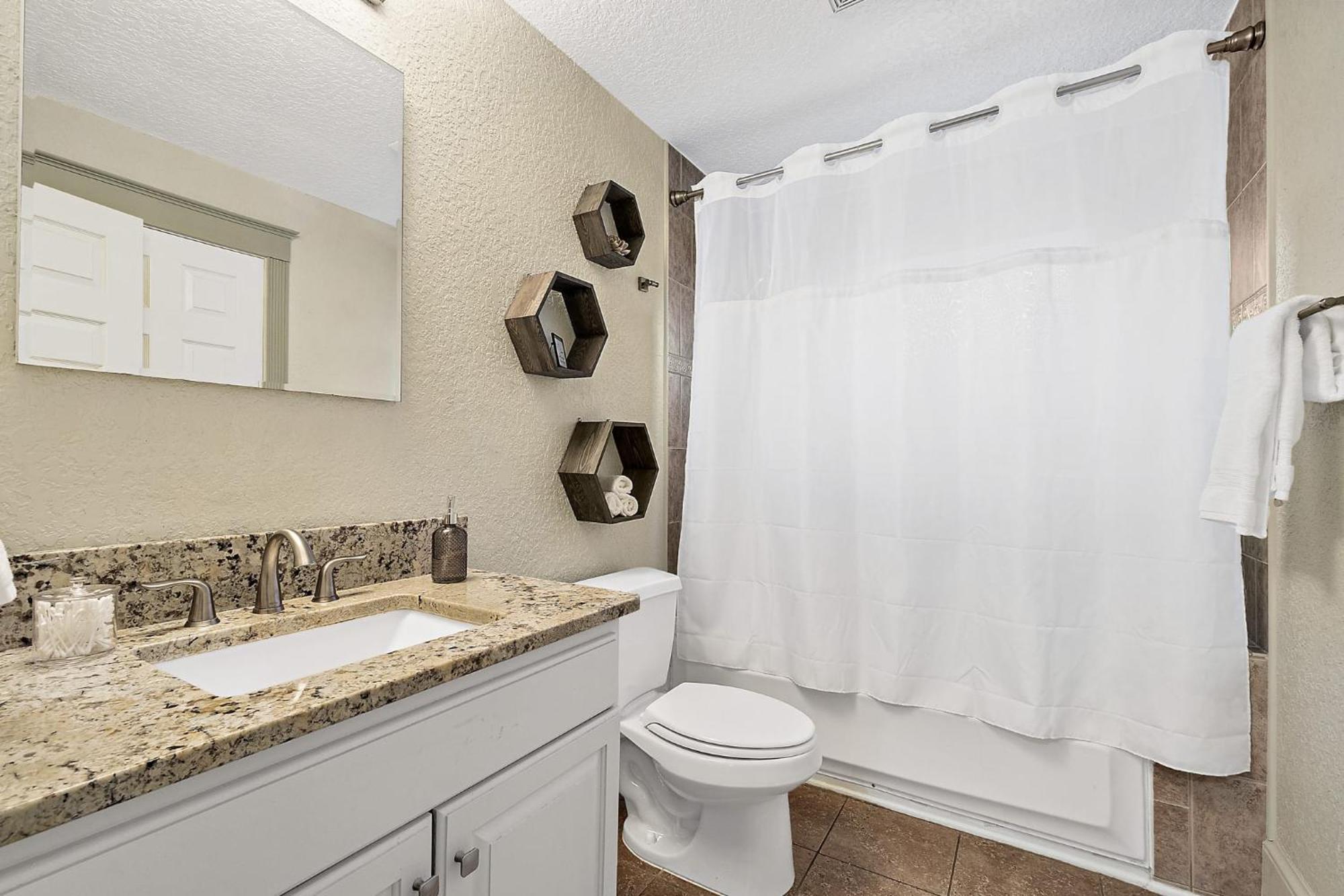 The Ray- 1St Floor Charming Condo- Walk To Downtown Saint Augustine Eksteriør billede