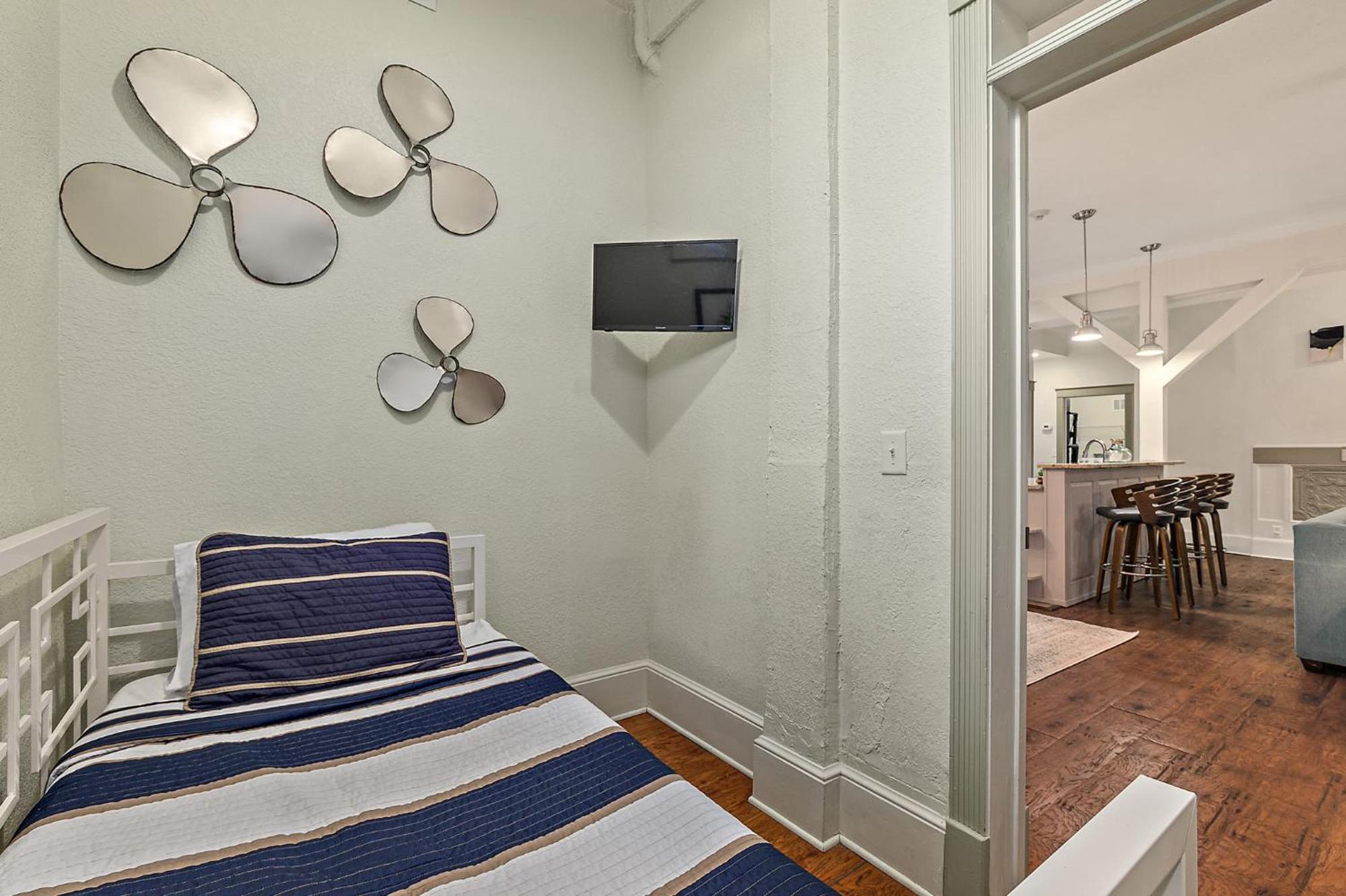 The Ray- 1St Floor Charming Condo- Walk To Downtown Saint Augustine Eksteriør billede