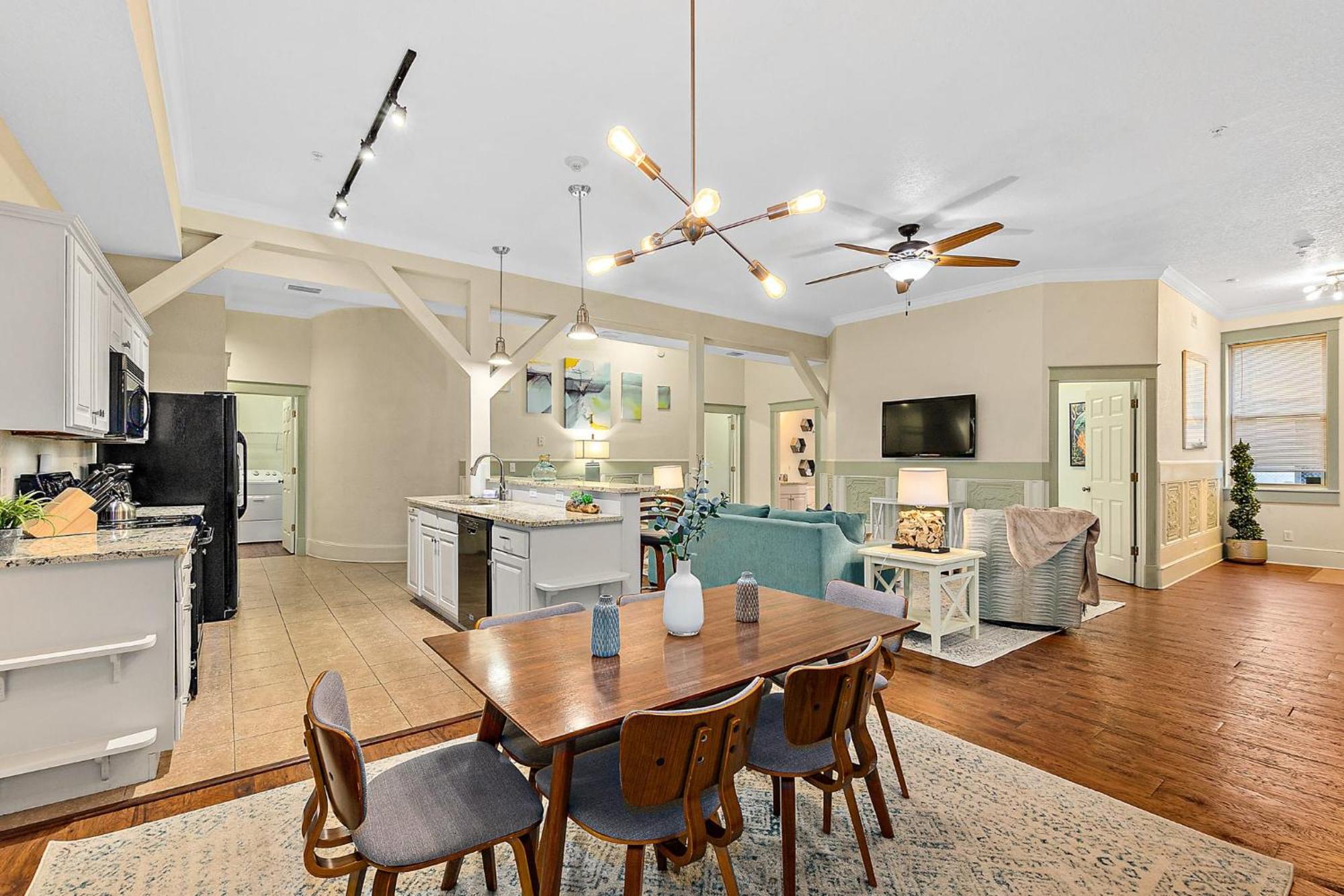 The Ray- 1St Floor Charming Condo- Walk To Downtown Saint Augustine Eksteriør billede